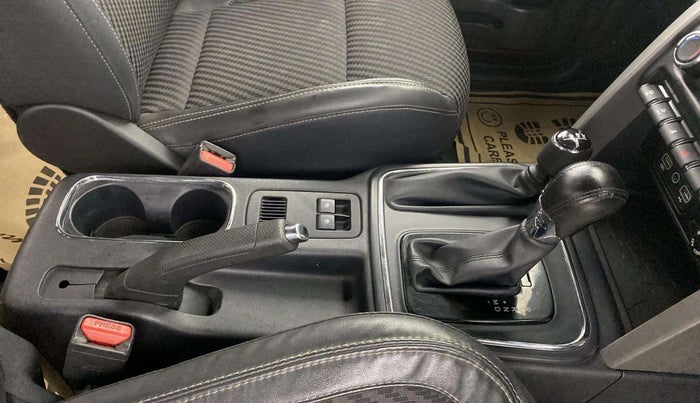 2021 Mahindra Thar LX D 4WD AT CONVERTIBLE, Diesel, Automatic, 44,838 km, Gear Lever