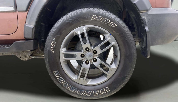 2021 Mahindra Thar LX D 4WD AT CONVERTIBLE, Diesel, Automatic, 44,838 km, Left Rear Wheel