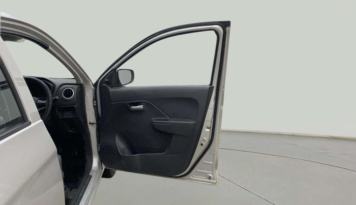 2023 Maruti Alto K10 VXI PLUS, Petrol, Manual, 50,126 km, RHS Front Door
