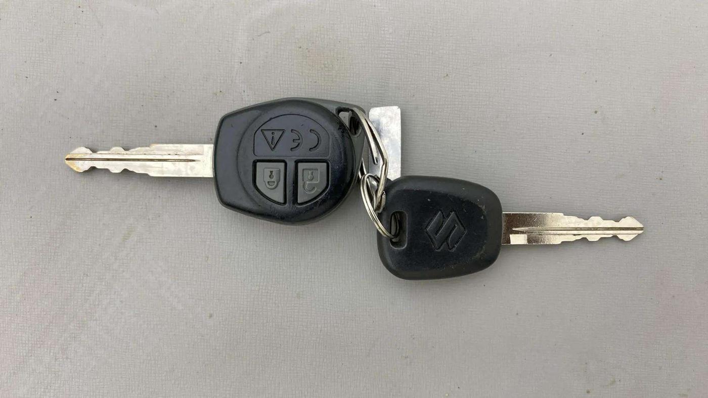 2023 Maruti Alto K10 VXI PLUS, Petrol, Manual, 50,171 km, Key Close Up