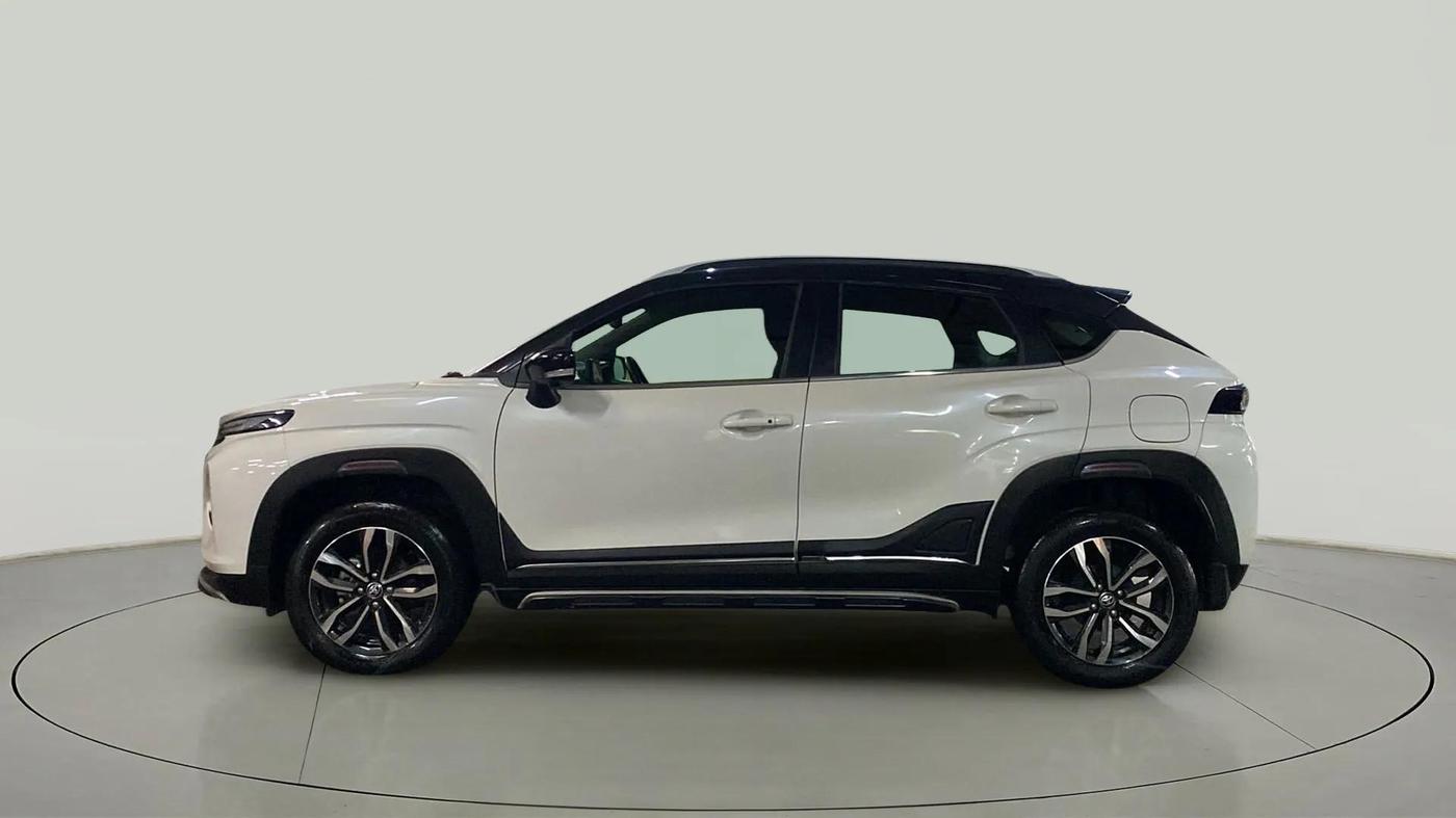2024 Toyota Urban Cruiser Taisor V 1.0 Petrol AT, Petrol, Automatic, 11,387 km, Left Side