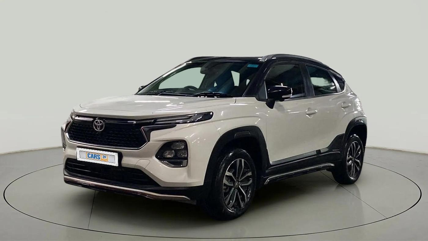 2024 Toyota Urban Cruiser Taisor V 1.0 Petrol AT, Petrol, Automatic, 11,387 km, Left Front Diagonal