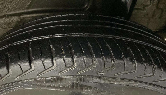 2020 Maruti New Wagon-R LXI CNG (O) 1.0, CNG, Manual, 62,215 km, Left Rear Tyre Tread