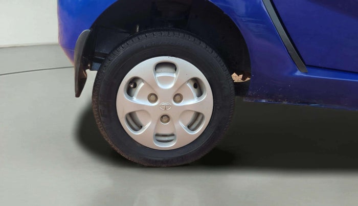 2017 Tata Nano TWIST XTA, Petrol, Automatic, 39,136 km, Right Rear Wheel