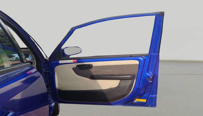2017 Tata Nano TWIST XTA, Petrol, Automatic, 39,136 km, RHS Front Door