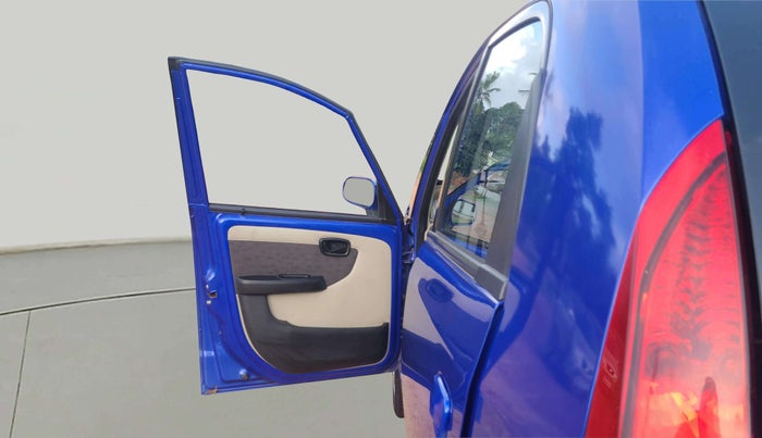 2017 Tata Nano TWIST XTA, Petrol, Automatic, 39,136 km, LHS Front Door