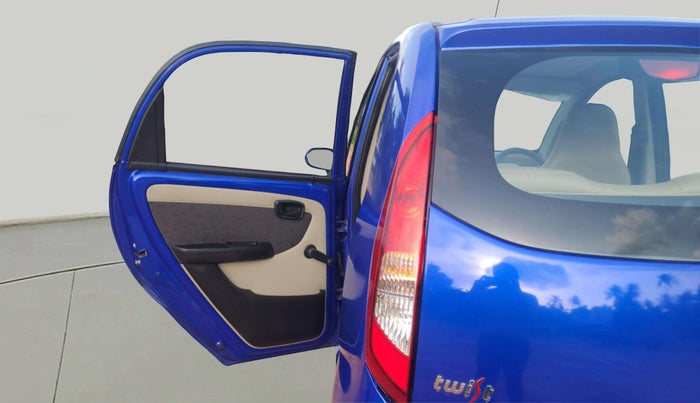 2017 Tata Nano TWIST XTA, Petrol, Automatic, 39,136 km, LHS Rear Door