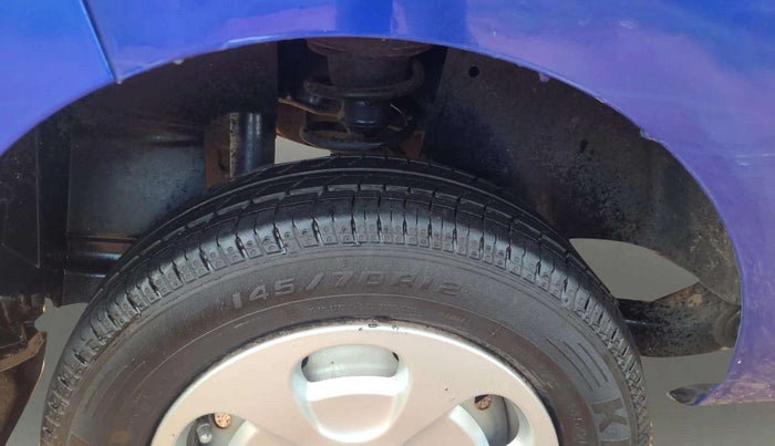 2017 Tata Nano TWIST XTA, Petrol, Automatic, 39,136 km, Right Rear Tyre Tread