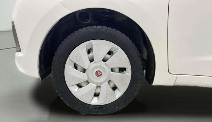 2016 Hyundai Xcent BASE 1.2, Petrol, Manual, 1,33,432 km, Left Front Wheel