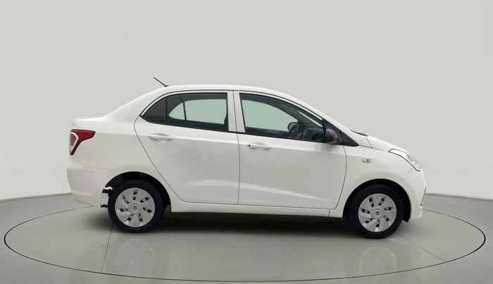 2016 Hyundai Xcent BASE 1.2, Petrol, Manual, 1,33,432 km, Right Side View