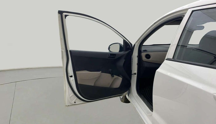 2016 Hyundai Xcent BASE 1.2, Petrol, Manual, 1,33,432 km, LHS Front Door