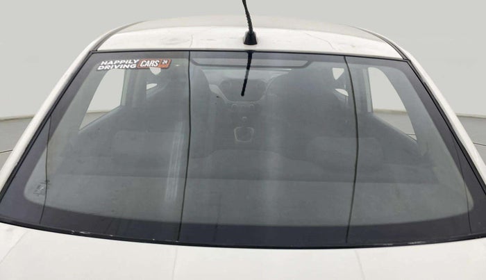 2016 Hyundai Xcent BASE 1.2, Petrol, Manual, 1,33,432 km, Rear Windshield