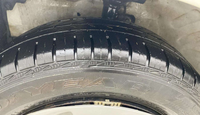 2019 Maruti Celerio VXI, Petrol, Manual, 22,695 km, Left Front Tyre Tread