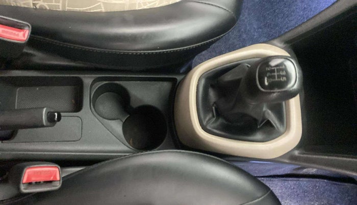 2018 Hyundai Grand i10 MAGNA 1.2 KAPPA VTVT, Petrol, Manual, 45,748 km, Gear Lever
