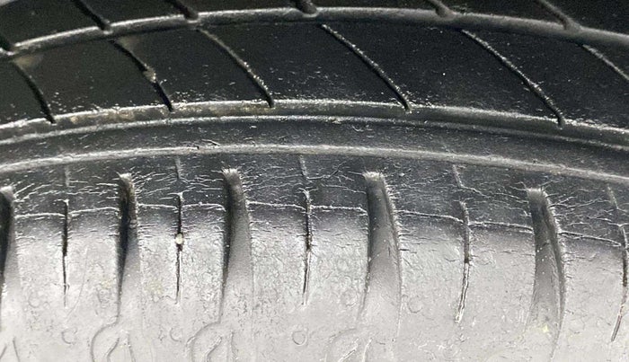 2020 Renault Kwid RXL 1.0, Petrol, Manual, 37,127 km, Left Rear Tyre Tread