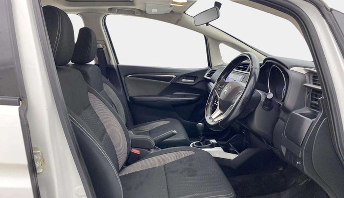2017 Honda WR-V 1.5L I-DTEC VX MT, Diesel, Manual, 95,491 km, Right Side Front Door Cabin