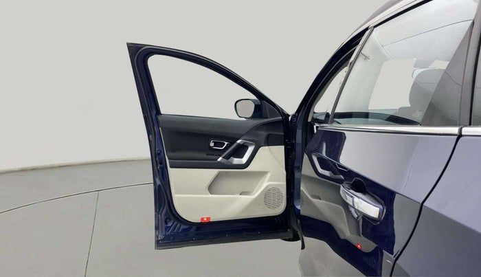 2022 Tata Safari XTA PLUS, Diesel, Automatic, 33,328 km, LHS Front Door