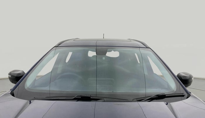 2022 Tata Safari XTA PLUS, Diesel, Automatic, 33,328 km, Front Windshield