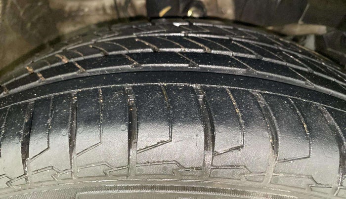 2018 Honda WR-V 1.2L I-VTEC S MT, Petrol, Manual, 68,468 km, Right Front Tyre Tread