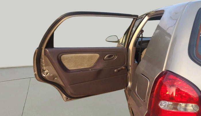 2009 Maruti Alto LXI, Petrol, Manual, 95,100 km, LHS Rear Door