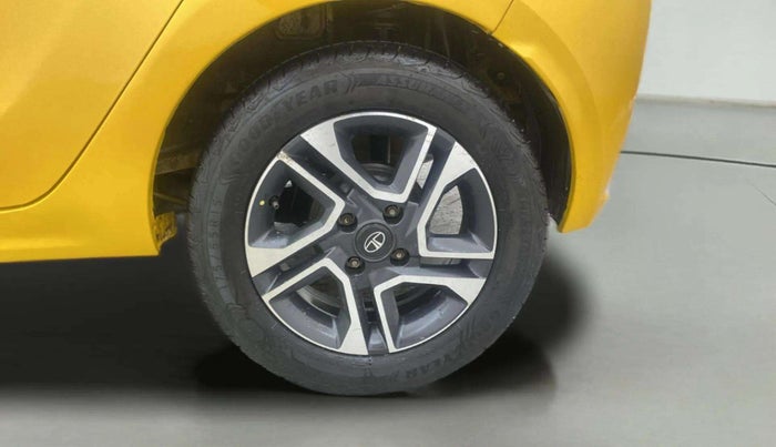 2020 Tata Tiago XZ PLUS PETROL, Petrol, Manual, 24,991 km, Left Rear Wheel