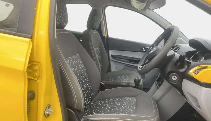 2020 Tata Tiago XZ PLUS PETROL, Petrol, Manual, 24,991 km, Right Side Front Door Cabin