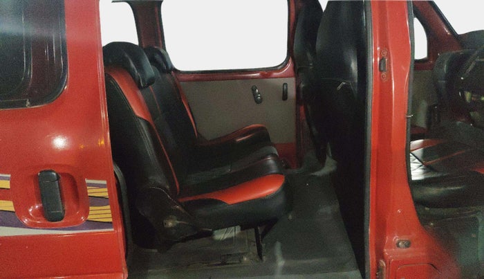 2014 Maruti Eeco 5 STR WITH A/C+HTR, CNG, Manual, 1,70,000 km, Right Side Rear Door Cabin