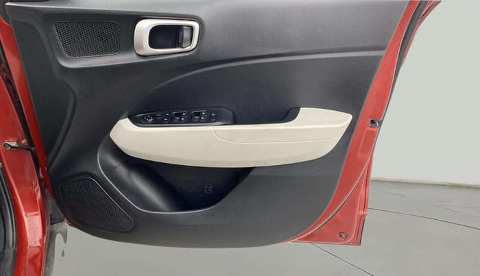 2022 Hyundai VENUE S (O) 1.0 TURBO IMT, Petrol, Manual, 58,193 km, Driver Side Door Panels Control