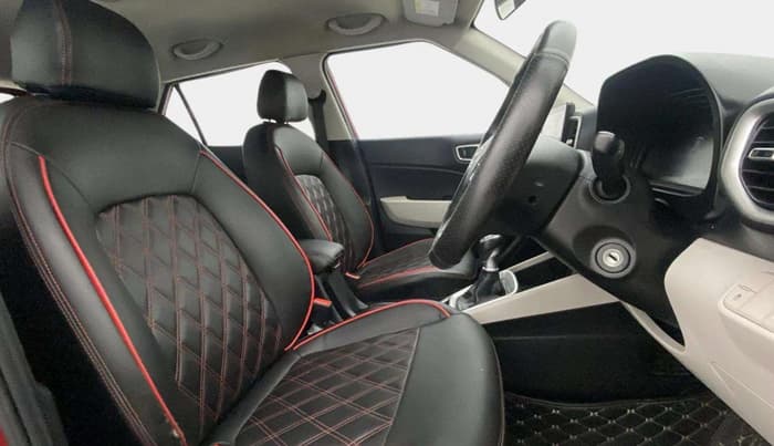2022 Hyundai VENUE S (O) 1.0 TURBO IMT, Petrol, Manual, 58,193 km, Right Side Front Door Cabin