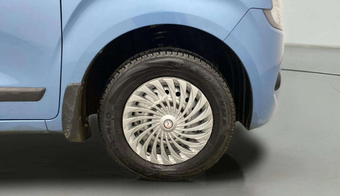 2022 Maruti New Wagon-R LXI CNG 1.0, CNG, Manual, 4,029 km, Right Front Wheel