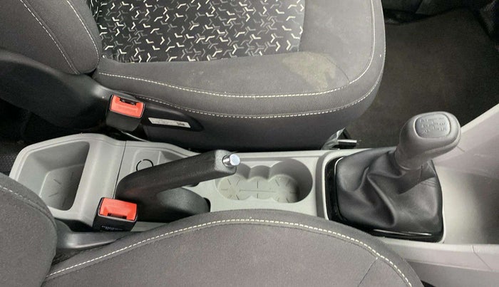 2024 Tata Tiago XE PETROL, Petrol, Manual, 13,944 km, Gear Lever