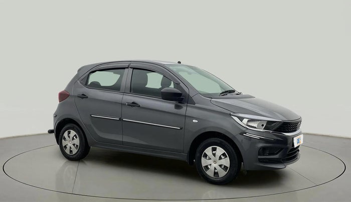 2024 Tata Tiago XE PETROL, Petrol, Manual, 13,944 km, Right Front Diagonal