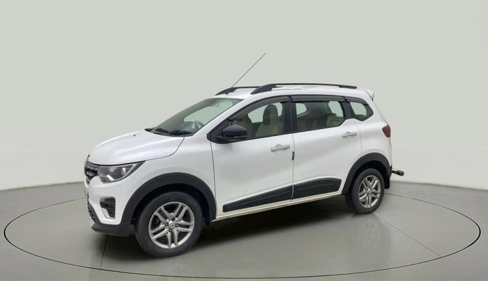 2023 Renault TRIBER RXZ, Petrol, Manual, 18,627 km, Left Front Diagonal