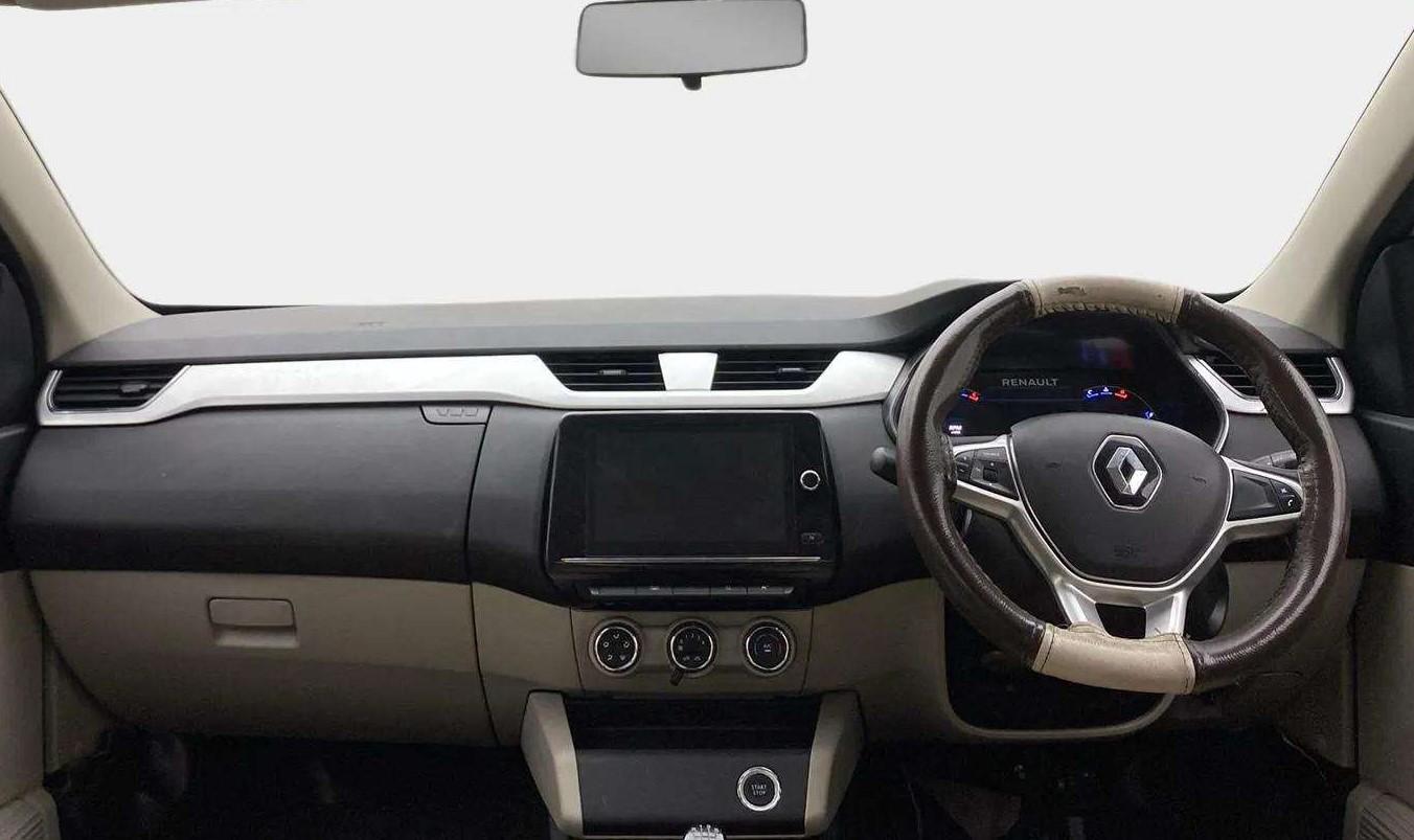 2023 Renault TRIBER RXZ, Petrol, Manual, 18,627 km, Dashboard