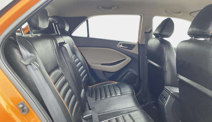 2018 Hyundai Elite i20 ASTA 1.2 (O), Petrol, Manual, 21,408 km, Right Side Rear Door Cabin