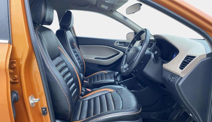 2018 Hyundai Elite i20 ASTA 1.2 (O), Petrol, Manual, 21,408 km, Right Side Front Door Cabin