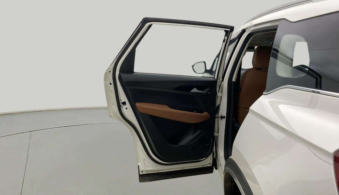 2020 MG HECTOR PLUS SHARP 1.5 PETROL TURBO HYBRID MT 6-STR, Petrol, Manual, 46,537 km, LHS Rear Door