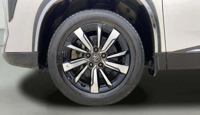 2020 MG HECTOR PLUS SHARP 1.5 PETROL TURBO HYBRID MT 6-STR, Petrol, Manual, 46,537 km, Left Front Wheel