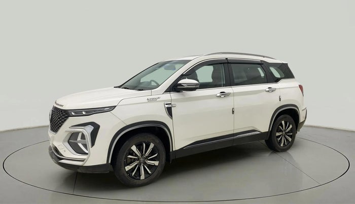 2020 MG HECTOR PLUS SHARP 1.5 PETROL TURBO HYBRID MT 6-STR, Petrol, Manual, 46,537 km, Left Front Diagonal
