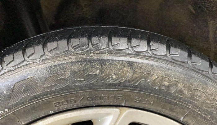 2014 Ford Ecosport TITANIUM 1.5L PETROL, Petrol, Manual, 68,713 km, Right Rear Tyre Tread