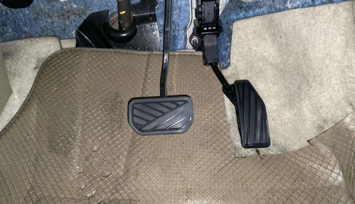 2019 Maruti Ertiga ZXI AT SHVS, Petrol, Automatic, 67,541 km, Pedals
