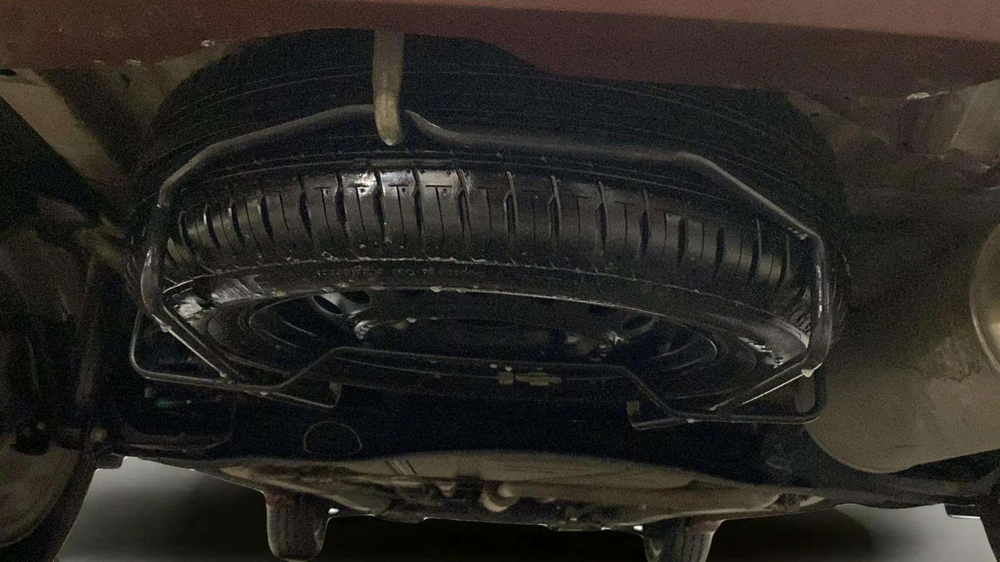 2019 Maruti Ertiga ZXI AT SHVS, Petrol, Automatic, 67,541 km, Spare Tyre