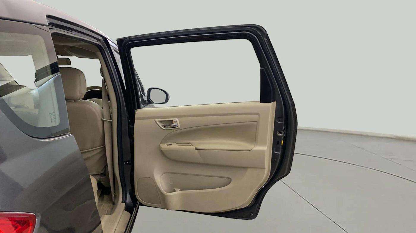 2018 Maruti Ertiga VXI, Petrol, Manual, 63,163 km, RHS Rear Door