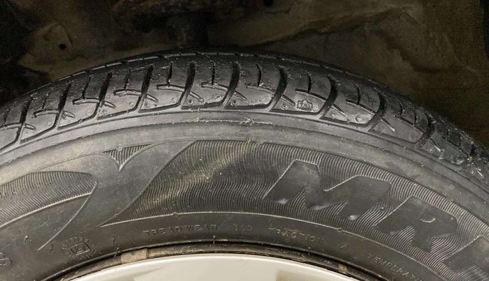 2018 Maruti Ertiga VXI, Petrol, Manual, 63,163 km, Left Front Tyre Tread