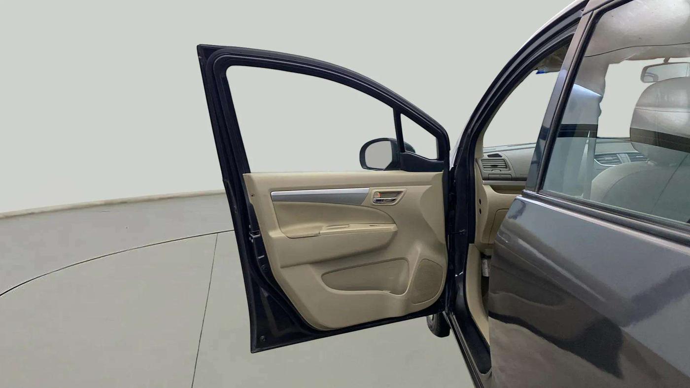 2018 Maruti Ertiga VXI, Petrol, Manual, 63,163 km, LHS Front Door