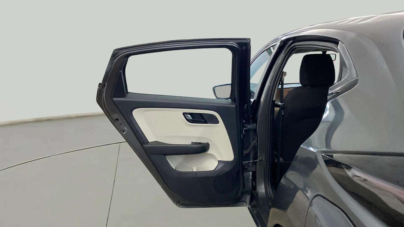 2023 Tata ALTROZ XM PLUS DIESEL, Diesel, Manual, 46,859 km, LHS Rear Door