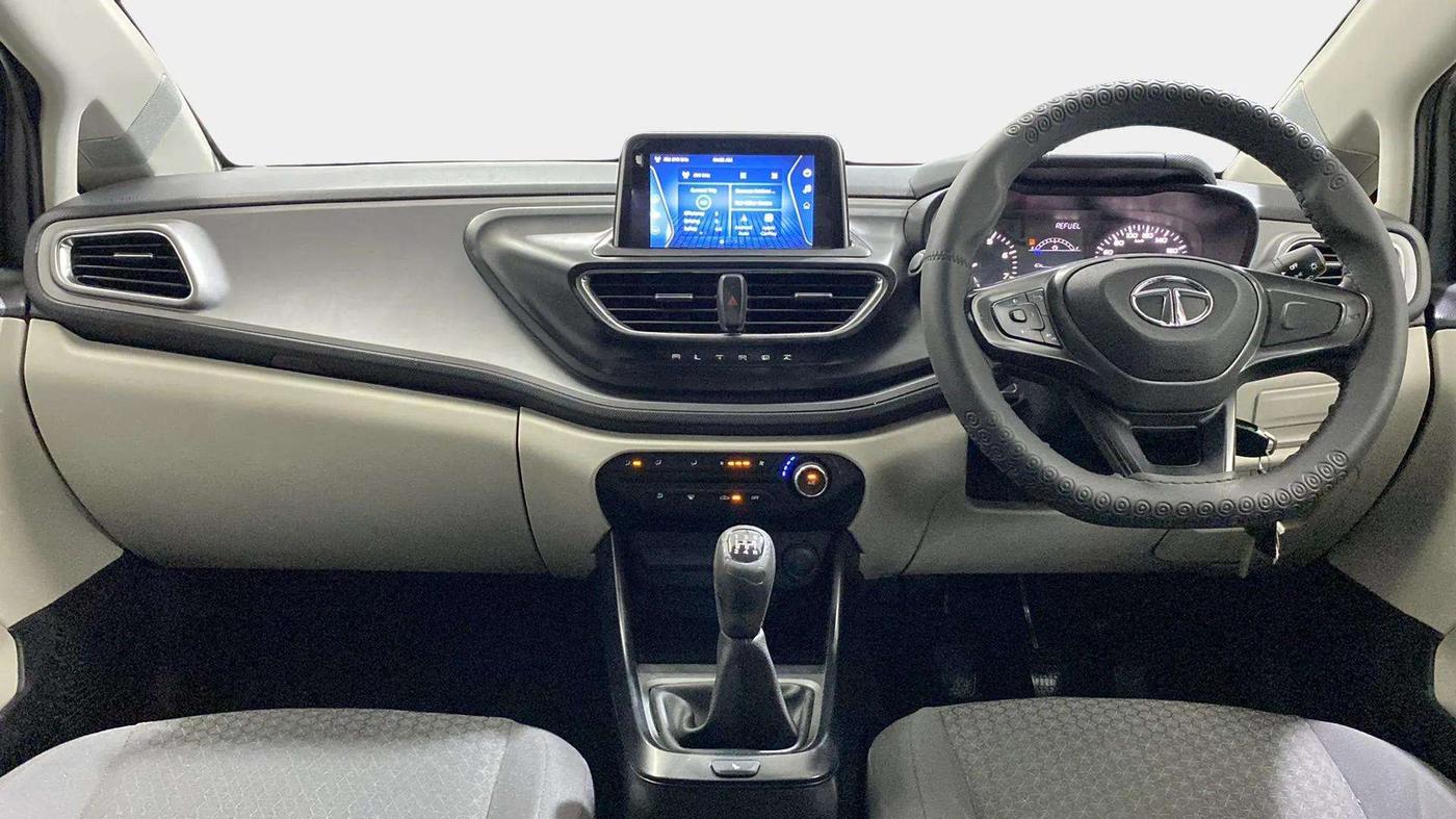 2023 Tata ALTROZ XM PLUS DIESEL, Diesel, Manual, 46,859 km, Dashboard