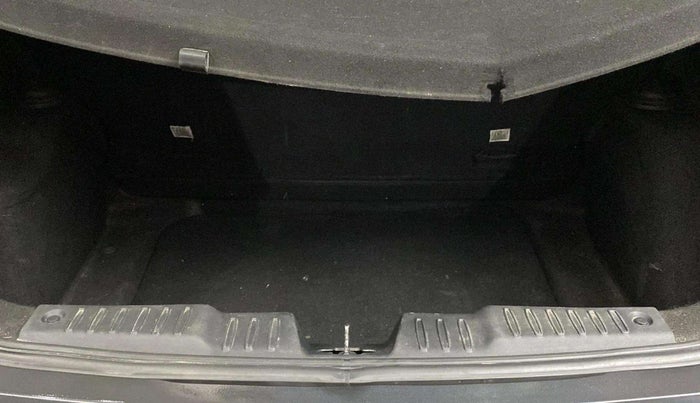 2023 Tata ALTROZ XM PLUS DIESEL, Diesel, Manual, 46,709 km, Boot Inside