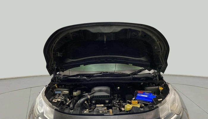 2020 Tata NEXON XMA SUNROOF PETROL, Petrol, Automatic, 75,862 km, Open Bonet