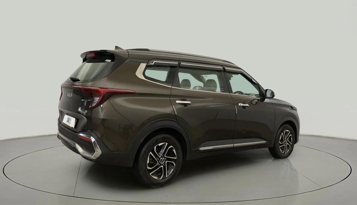 2022 KIA CARENS LUXURY 1.4 PETROL 7 STR, Petrol, Manual, 28,175 km, Right Back Diagonal